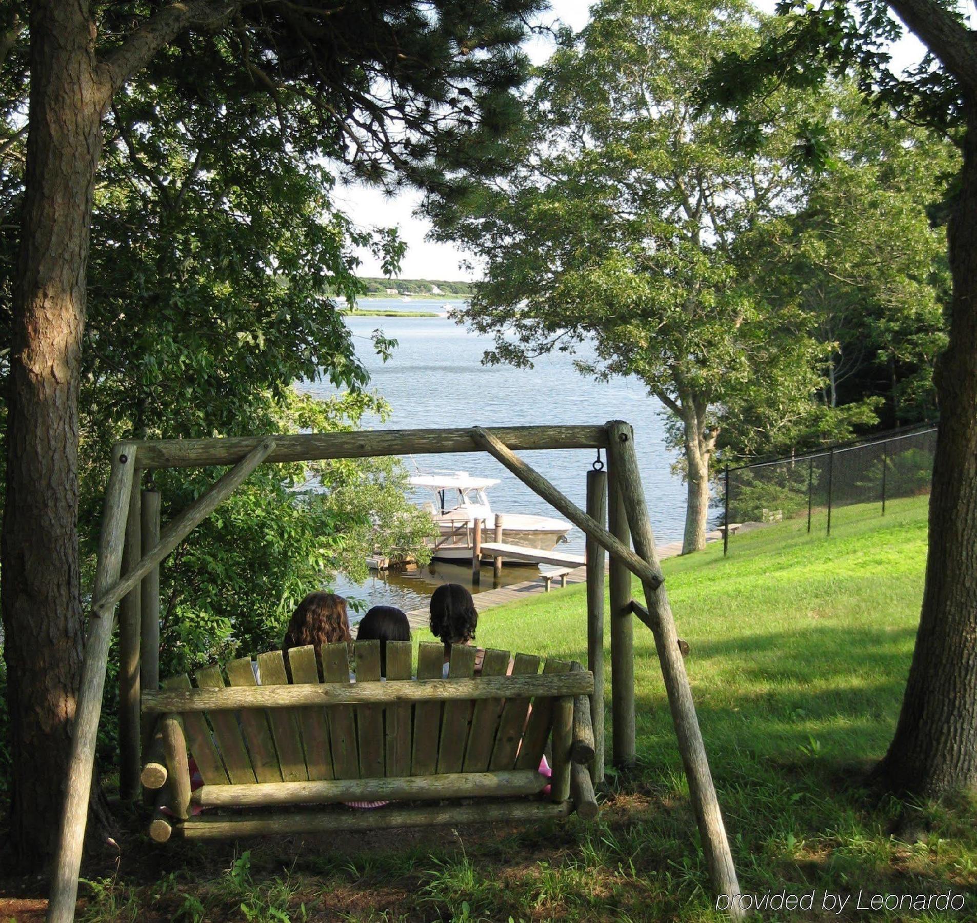 Capewind Waterfront Resort Falmouth Servizi foto